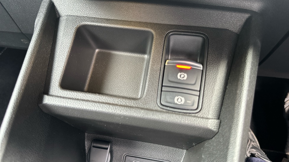 Renault 5 90kW Techno Urban Range 40kWh 5dr Auto Electric Hatchback - Image 33