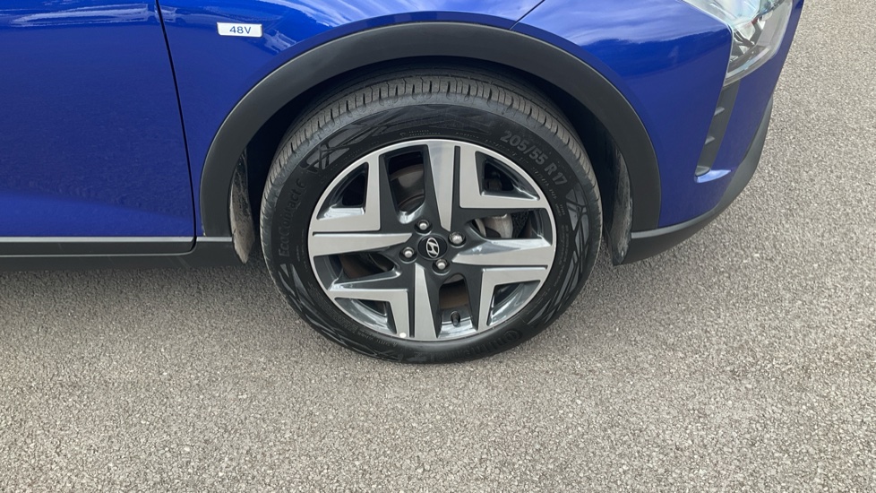 Hyundai BAYON 1.0 TGDi [120] 48V MHEV Premium 5dr DCT Petrol Hatchback - Image 19