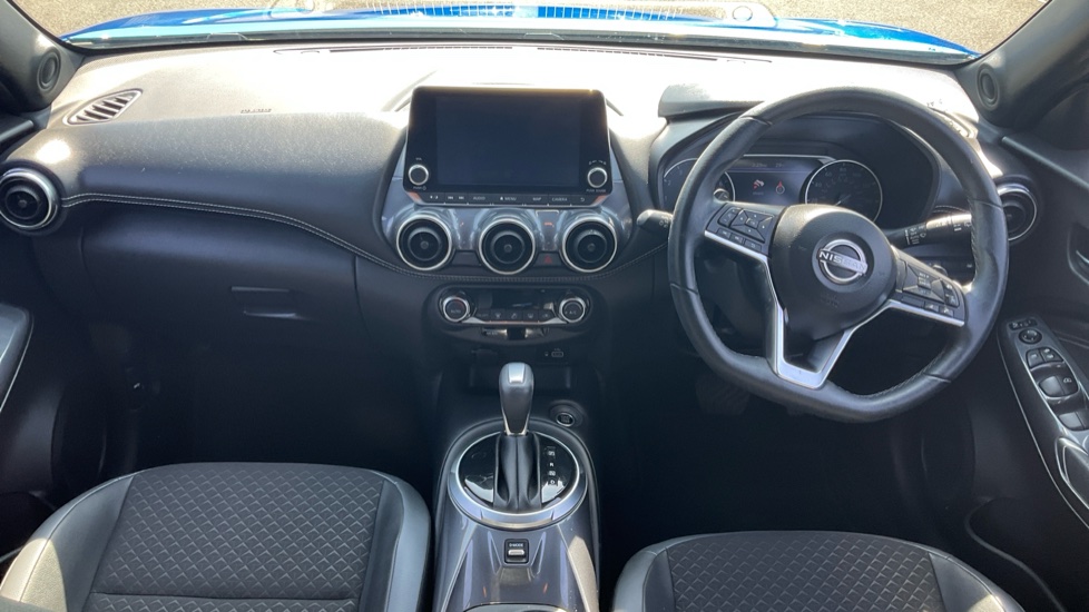 Nissan Juke 1.0 DiG-T 114 N-Connecta 5dr DCT Petrol Hatchback - Image 10