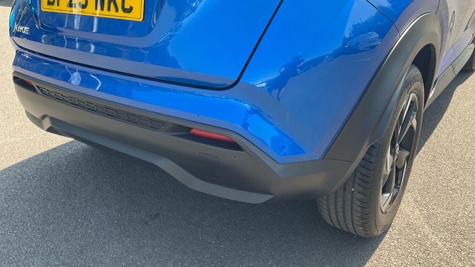 Nissan Juke 1.0 DiG-T 114 N-Connecta 5dr DCT Petrol Hatchback - Image 24