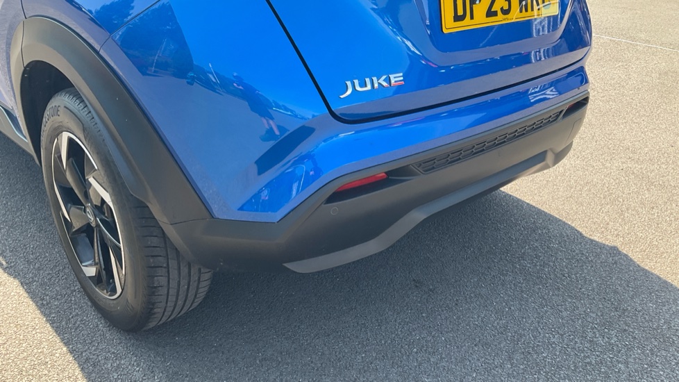 Nissan Juke 1.0 DiG-T 114 N-Connecta 5dr DCT Petrol Hatchback - Image 25