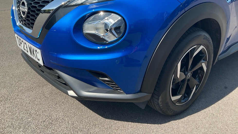 Nissan Juke 1.0 DiG-T 114 N-Connecta 5dr DCT Petrol Hatchback - Image 28