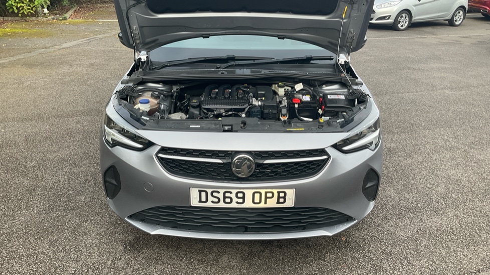 Vauxhall Corsa 1.2 SE Nav 5dr Petrol Hatchback - Image 8
