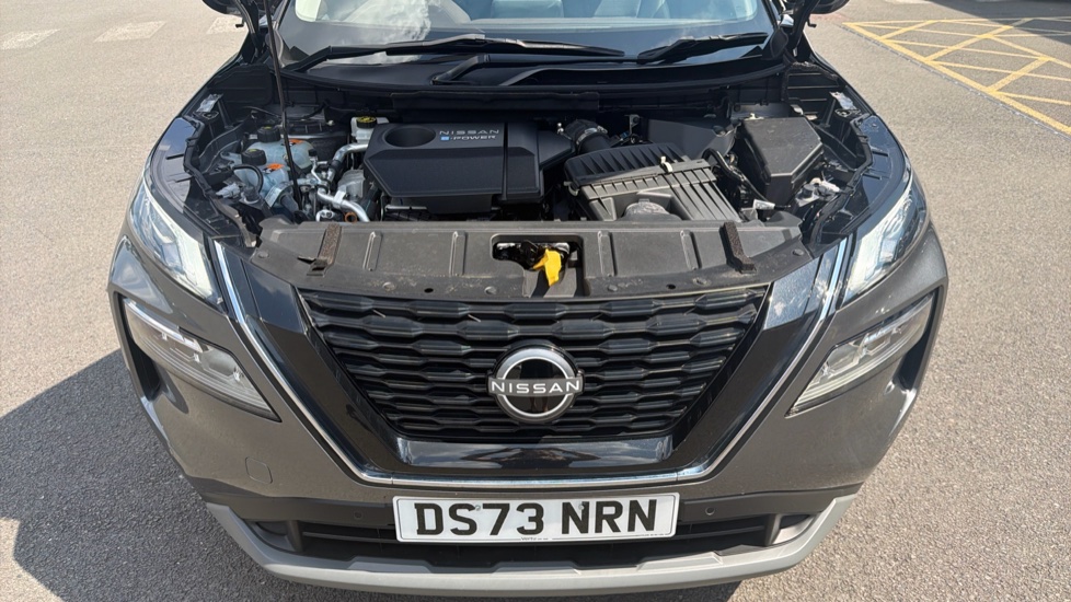 Nissan X-Trail 1.5 E-Power E-4orce 213 Acenta Prem 5dr 7 St Auto Hybrid Station Wagon - Image 8