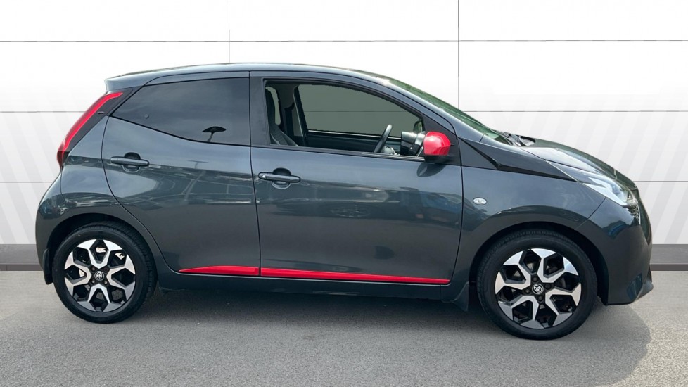 Toyota Aygo 1.0 VVT-i X-Trend 5dr Petrol Hatchback - Image 5