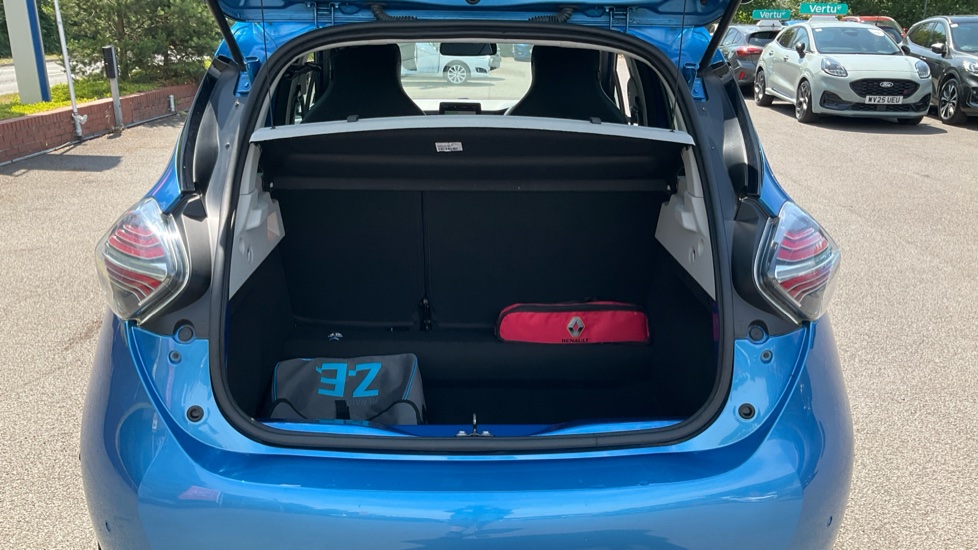 Renault Zoe 100kW i GT Line R135 50kWh 5dr Auto Electric Hatchback - Image 4