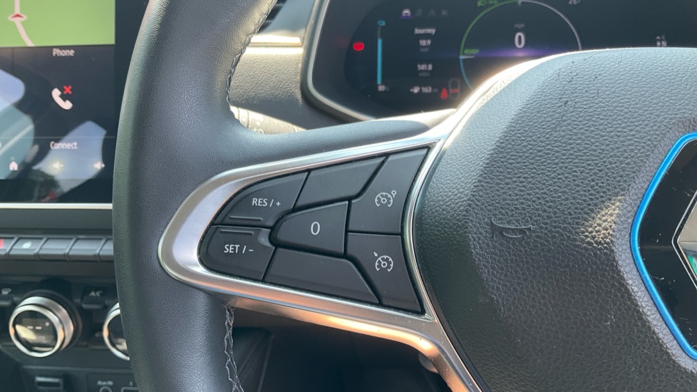 Renault Zoe 100kW i GT Line R135 50kWh 5dr Auto Electric Hatchback - Image 24