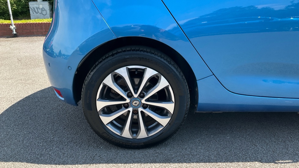Renault Zoe 100kW i GT Line R135 50kWh 5dr Auto Electric Hatchback - Image 31