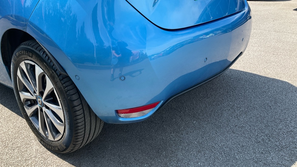 Renault Zoe 100kW i GT Line R135 50kWh 5dr Auto Electric Hatchback - Image 32