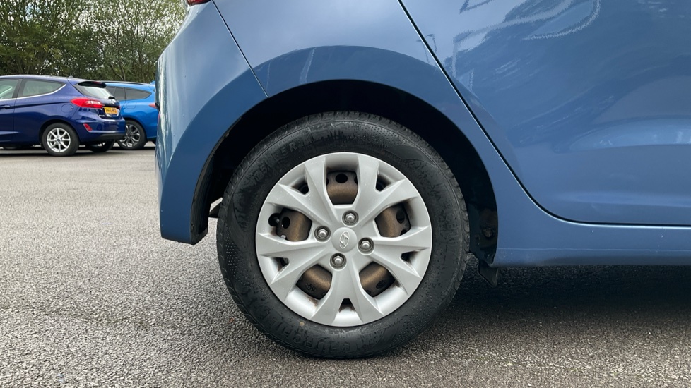 Hyundai i10 1.2 SE 5dr Petrol Hatchback - Image 7