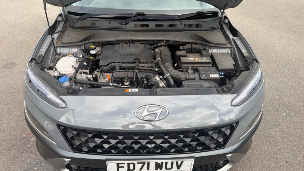 Hyundai KONA 1.0 TGDi 48V MHEV Premium 5dr Petrol Hatchback - Image 8