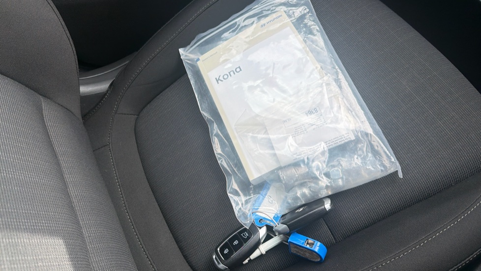 Hyundai KONA 1.0 TGDi 48V MHEV Premium 5dr Petrol Hatchback - Image 19