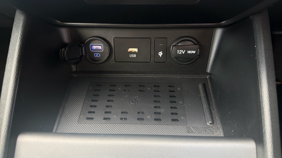 Hyundai KONA 1.0 TGDi 48V MHEV Premium 5dr Petrol Hatchback - Image 24