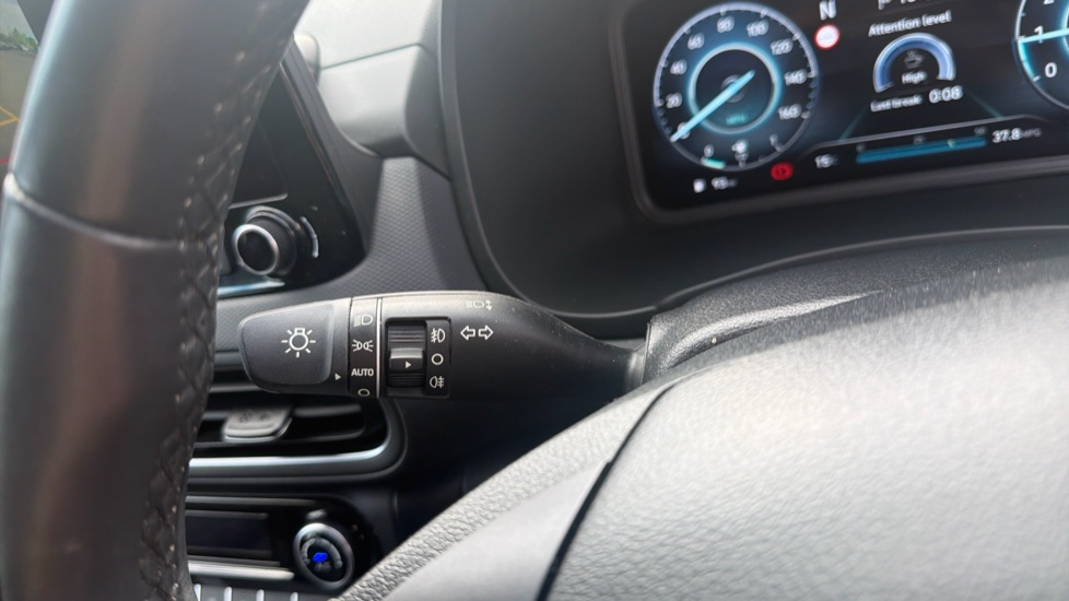 Hyundai KONA 1.0 TGDi 48V MHEV Premium 5dr Petrol Hatchback - Image 30