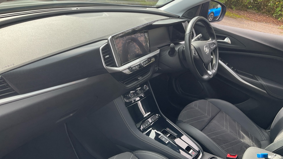 Vauxhall Grandland 1.2 Turbo Ultimate 5dr Auto Petrol Hatchback - Image 9