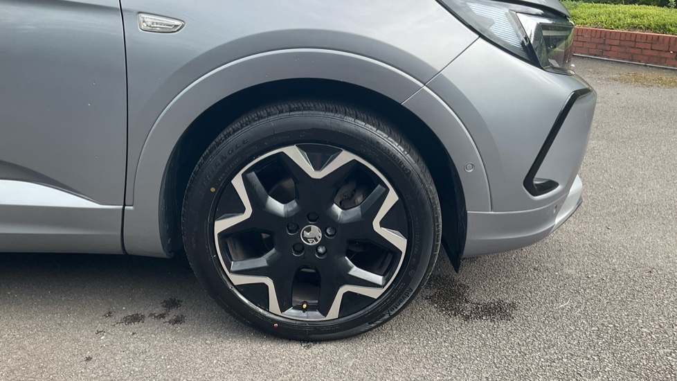Vauxhall Grandland 1.2 Turbo Ultimate 5dr Auto Petrol Hatchback - Image 22