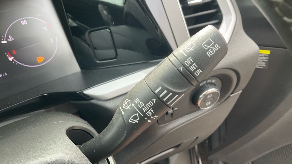 Vauxhall Grandland 1.2 Turbo Ultimate 5dr Auto Petrol Hatchback - Image 34
