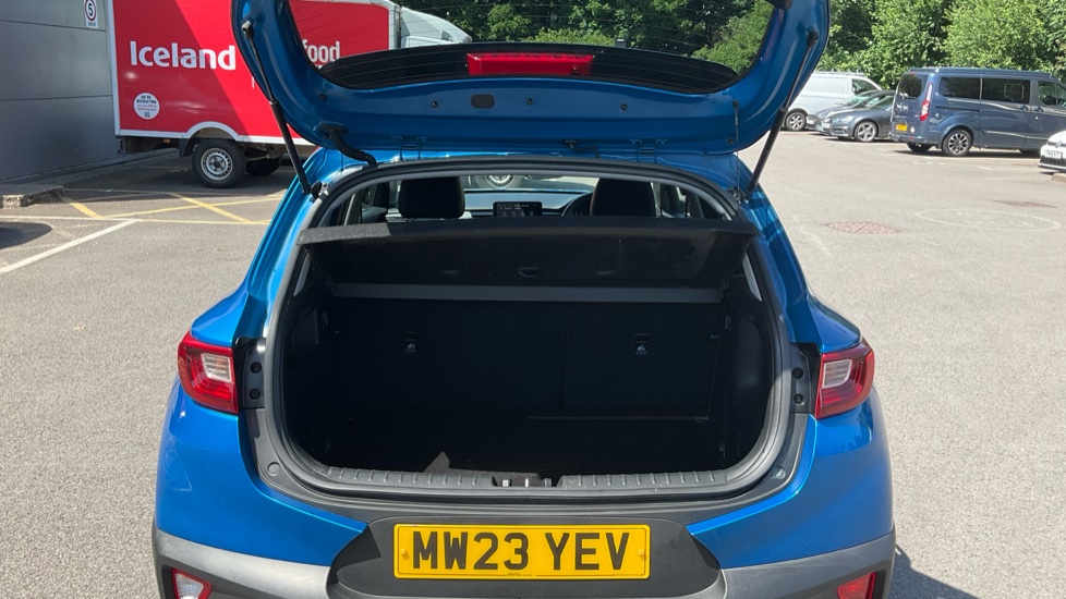 Kia Stonic 1.0T GDi 48V GT-Line S 5dr Petrol Estate - Image 4