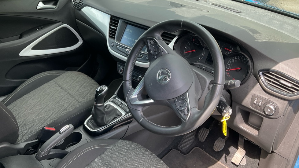 Vauxhall Crossland X 1.2 [83] Griffin 5dr [Start Stop] Petrol Hatchback - Image 11