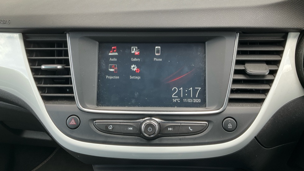 Vauxhall Crossland X 1.2 [83] Griffin 5dr [Start Stop] Petrol Hatchback - Image 12