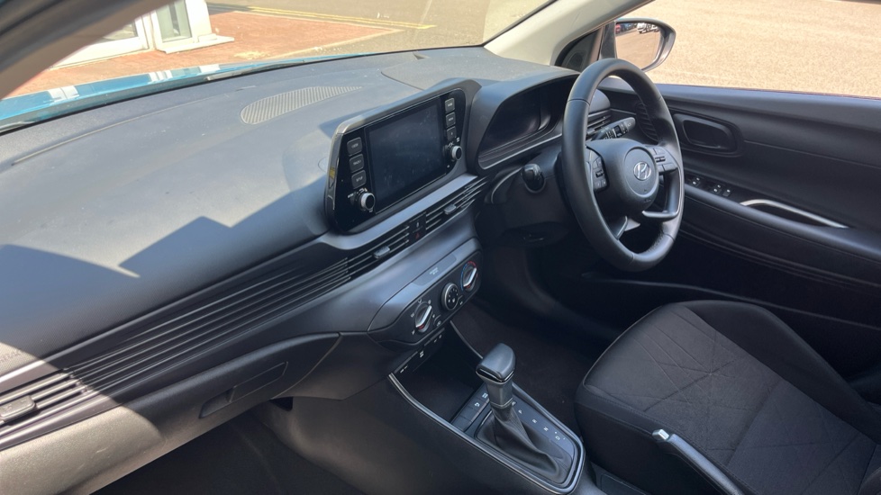 Hyundai BAYON 1.0 TGDi 48V MHEV SE Connect 5dr DCT Petrol Hatchback - Image 9