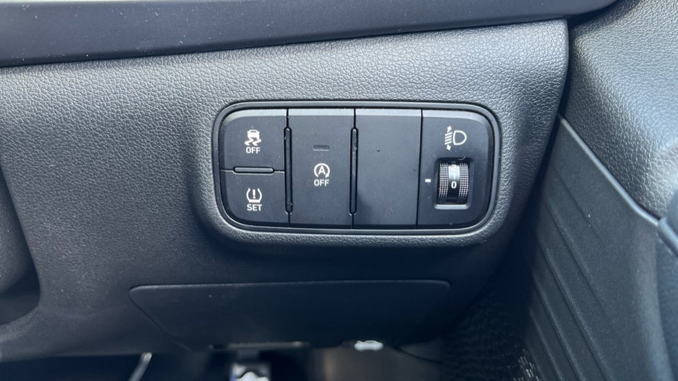Hyundai BAYON 1.0 TGDi 48V MHEV SE Connect 5dr DCT Petrol Hatchback - Image 25