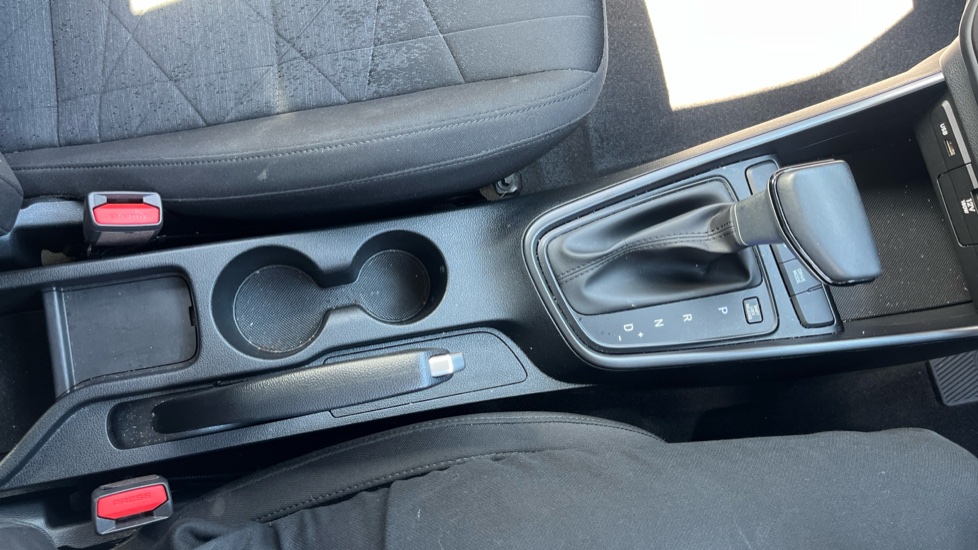 Hyundai BAYON 1.0 TGDi 48V MHEV SE Connect 5dr DCT Petrol Hatchback - Image 33