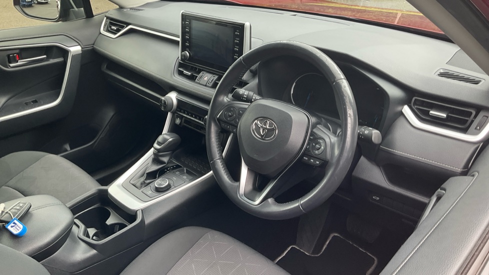 Toyota RAV4 2.5 VVT-i Hybrid Design 5dr CVT Hybrid Estate - Image 11