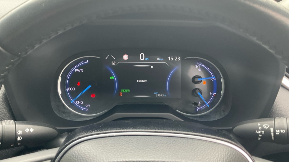 Toyota RAV4 2.5 VVT-i Hybrid Design 5dr CVT Hybrid Estate - Image 18