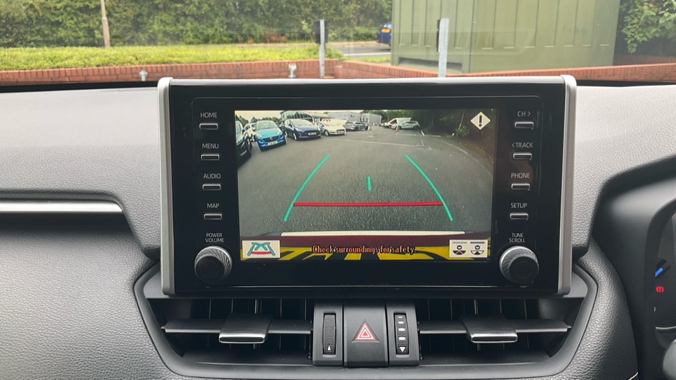 Toyota RAV4 2.5 VVT-i Hybrid Design 5dr CVT Hybrid Estate - Image 37