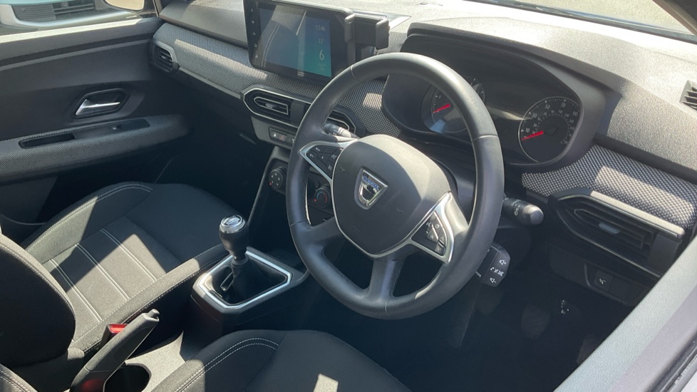 Dacia Sandero 1.0 TCe Comfort 5dr Petrol Hatchback - Image 11