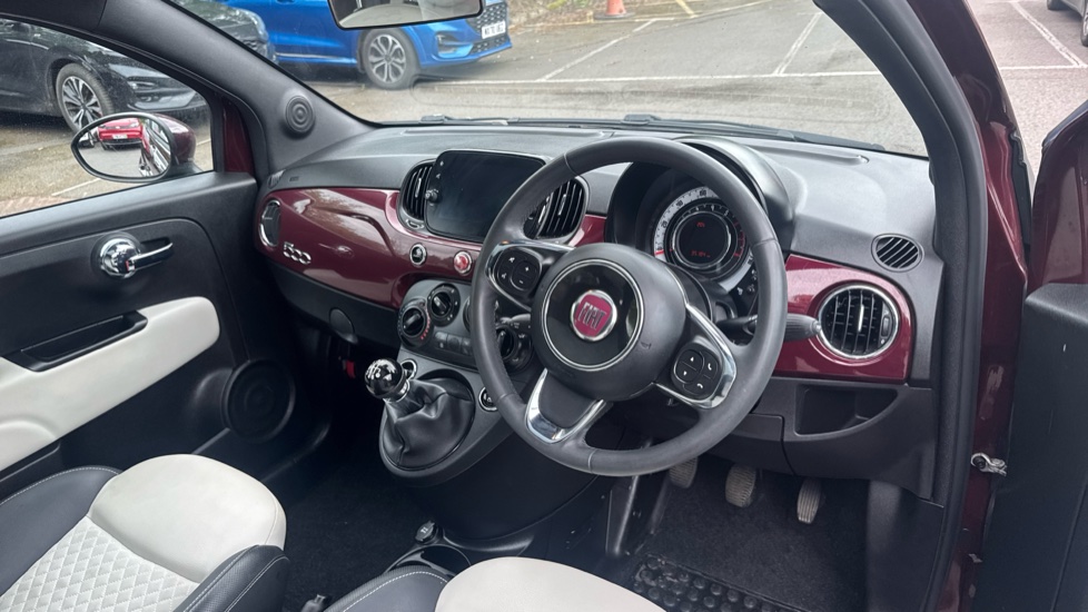 Fiat 500 1.0 Mild Hybrid Dolcevita [Part Leather] 3dr Petrol Hatchback - Image 11