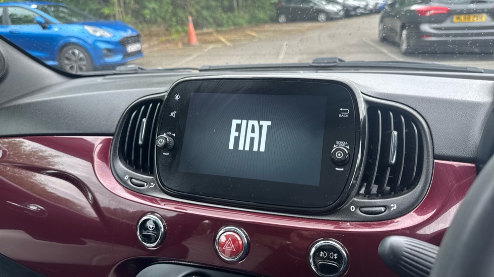 Fiat 500 1.0 Mild Hybrid Dolcevita [Part Leather] 3dr Petrol Hatchback - Image 12