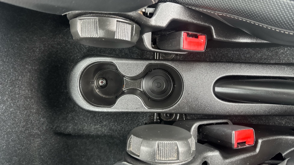 Fiat 500 1.0 Mild Hybrid Dolcevita [Part Leather] 3dr Petrol Hatchback - Image 30