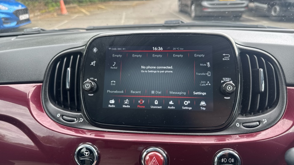 Fiat 500 1.0 Mild Hybrid Dolcevita [Part Leather] 3dr Petrol Hatchback - Image 35