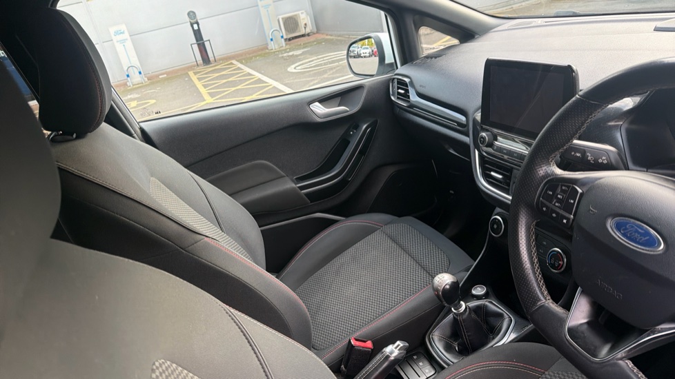 Ford Fiesta 1.0 EcoBoost 125 ST-Line 5dr Petrol Hatchback - Image 14