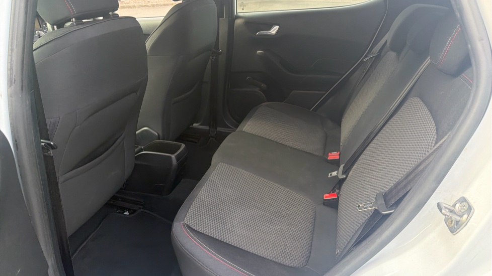 Ford Fiesta 1.0 EcoBoost 125 ST-Line 5dr Petrol Hatchback - Image 16
