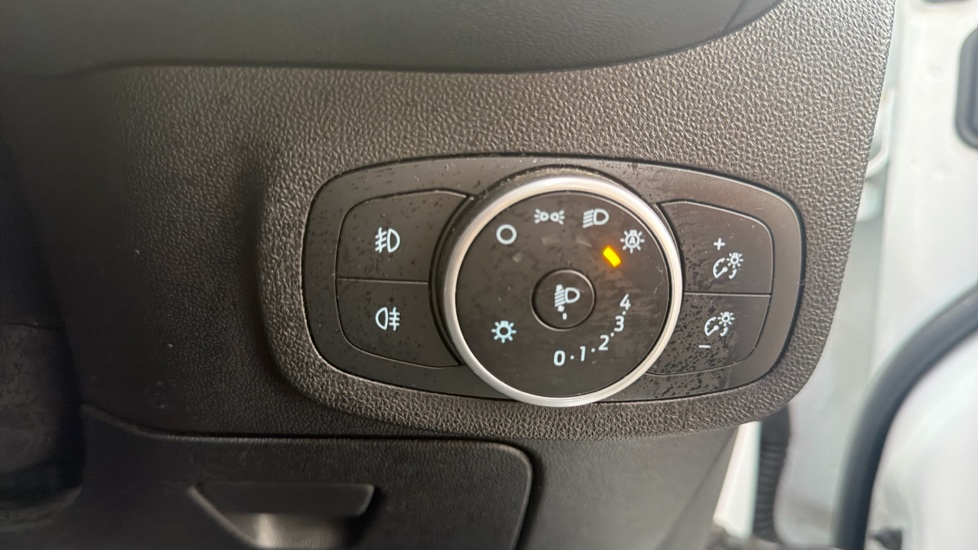 Ford Fiesta 1.0 EcoBoost 125 ST-Line 5dr Petrol Hatchback - Image 25