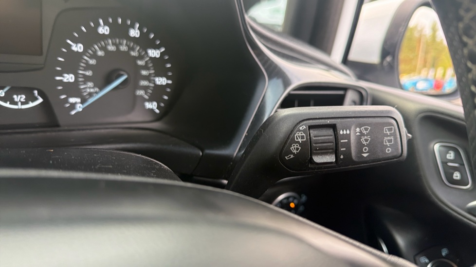 Ford Fiesta 1.0 EcoBoost 125 ST-Line 5dr Petrol Hatchback - Image 27