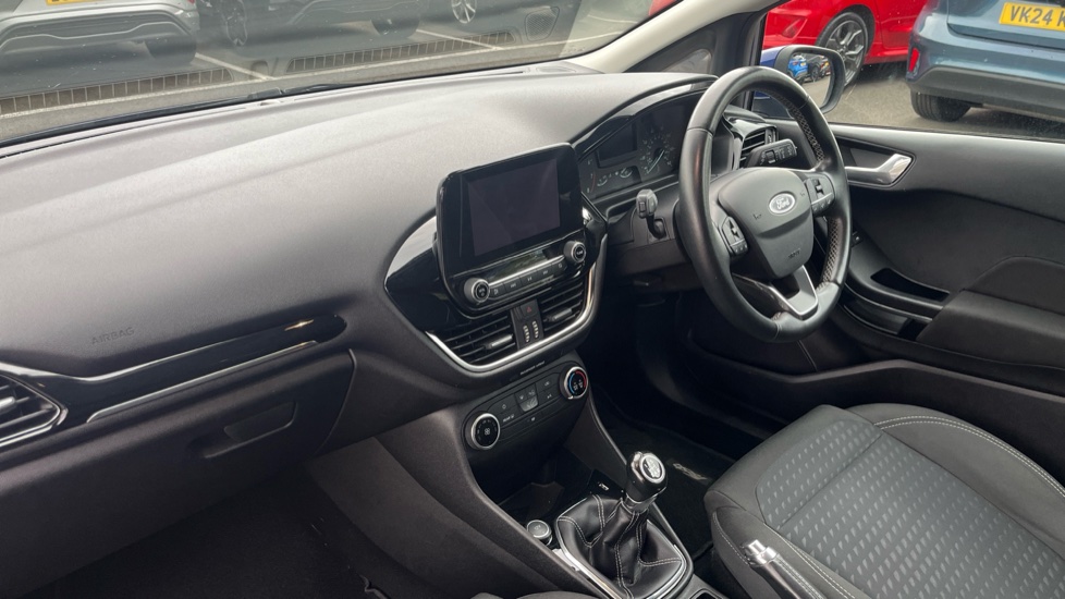 Ford Fiesta 1.1 Zetec 3dr Petrol Hatchback - Image 9