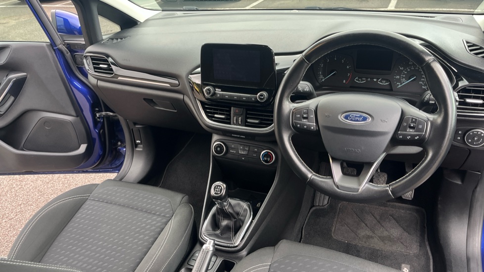 Ford Fiesta 1.1 Zetec 3dr Petrol Hatchback - Image 10