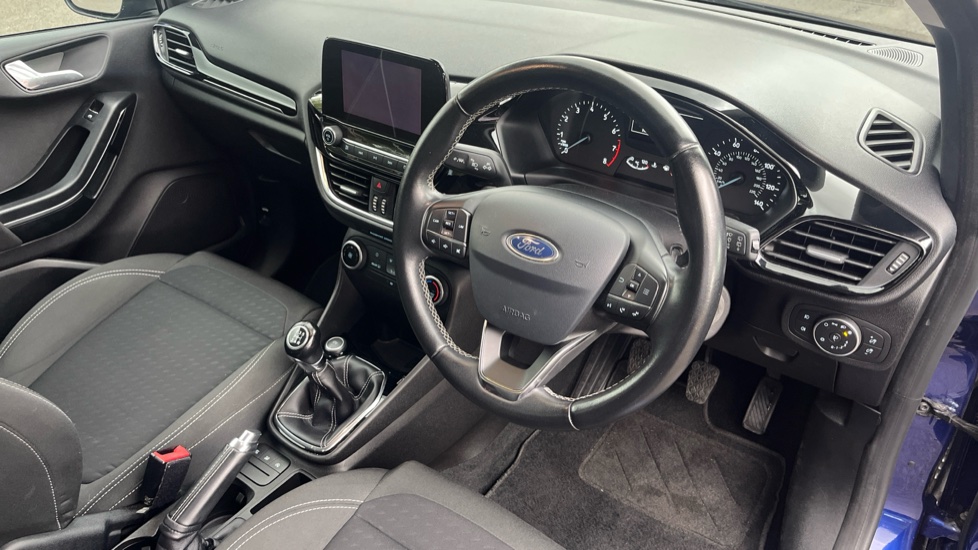 Ford Fiesta 1.1 Zetec 3dr Petrol Hatchback - Image 11