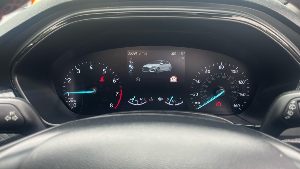 Ford Focus 1.0 EcoBoost 125 ST-Line X 5dr Petrol Hatchback - Image 18