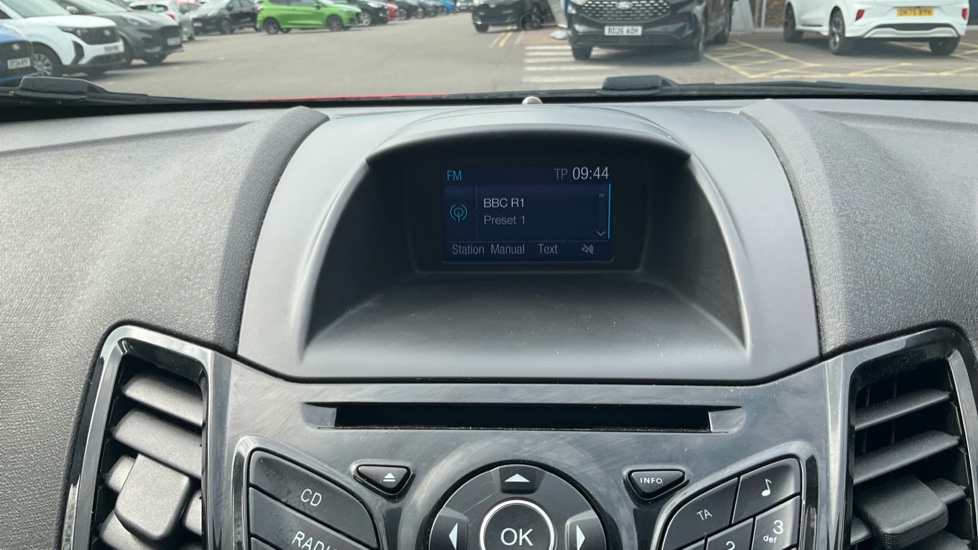 Ford Fiesta 1.0 EcoBoost Zetec 5dr Petrol Hatchback - Image 12