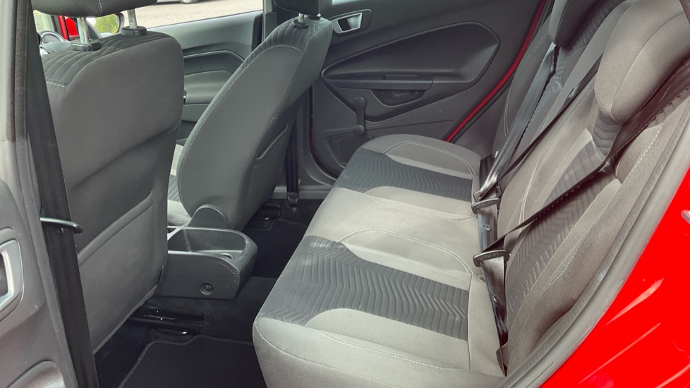 Ford Fiesta 1.0 EcoBoost Zetec 5dr Petrol Hatchback - Image 16