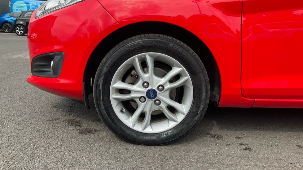 Ford Fiesta 1.0 EcoBoost Zetec 5dr Petrol Hatchback - Image 21