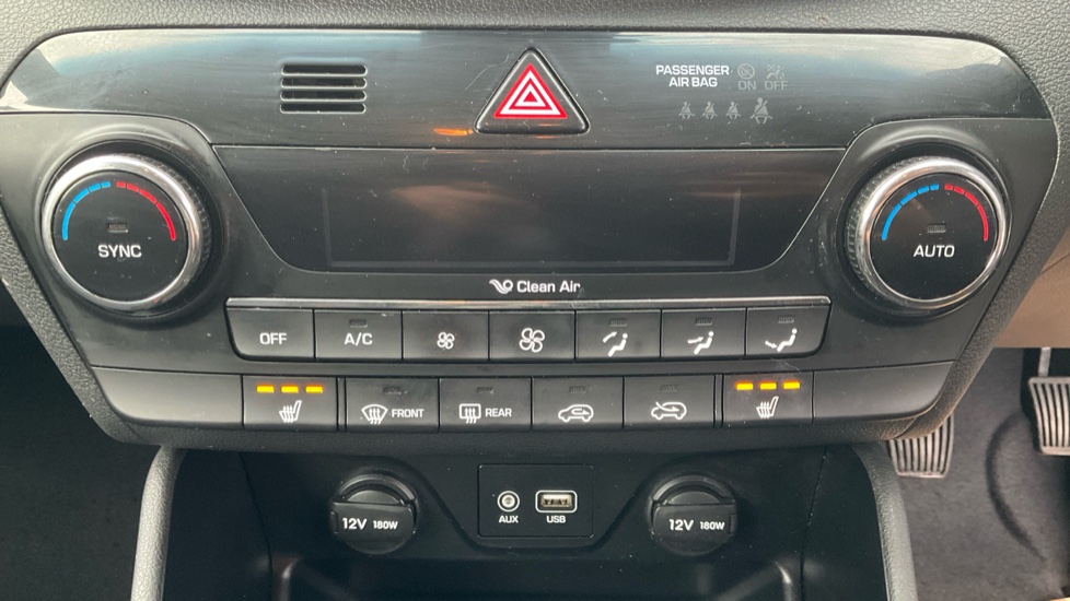 Hyundai TUCSON 1.7 CRDi Blue Drive SE Nav 5dr 2WD Diesel Estate - Image 21