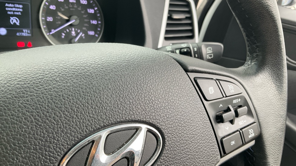 Hyundai TUCSON 1.7 CRDi Blue Drive SE Nav 5dr 2WD Diesel Estate - Image 24