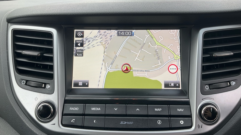 Hyundai TUCSON 1.7 CRDi Blue Drive SE Nav 5dr 2WD Diesel Estate - Image 27