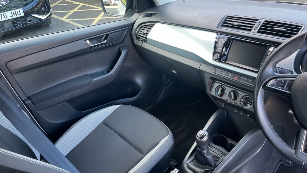 Skoda Fabia 1.0 TSI Colour Edition 5dr Petrol Hatchback - Image 14